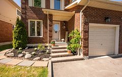 12 Hewitt Crescent, Ajax, ON L1S 7A2