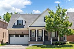 165 Northern Dancer Drive, Oshawa, ON L1L 0A3