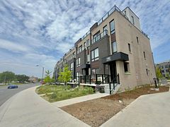 155 Tapscott Road 21, Toronto, ON M1B 0E8