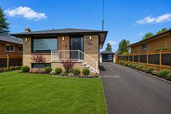 50 Ranstone Gardens, Toronto, ON M1K 2T4