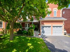 33 Watford Street, Whitby, ON L1M 1E6