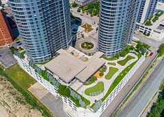 125 Village Green Square 1409, Toronto, ON M1S 0G3