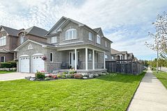 2 Cousins Street, Clarington, ON L1E 3K4