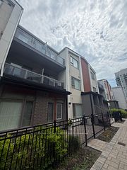 50 Orchid Place Drive 22, Toronto, ON M1B 0C4