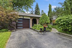 803 Rodney Court, Oshawa, ON L1G 6V6