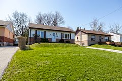 9 Granard Boulevard, Toronto, ON M1M 2C9