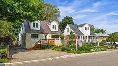 98 Natal Avenue, Toronto, ON M1N 3V6