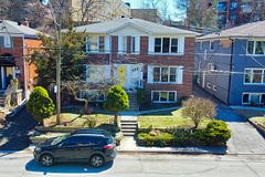 29 Love Crescent, Toronto, ON M4E 1V6