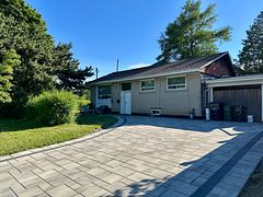 2 Adirondack Gate, Toronto, ON M1T 3E7