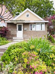 41 Patterson Avenue, Toronto, ON M1L 3Y1