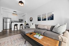 1 Sidney Lane 303, Clarington, ON L1C 0N5