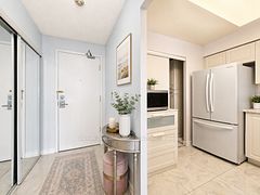 68 Corporate Drive 2721, Toronto, ON M1H 3H3