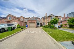 12 Staverton Court, Toronto, ON M1V 5G9