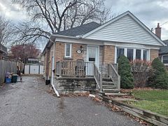 164 Central Park Boulevard S, Oshawa, ON L1H 5W7