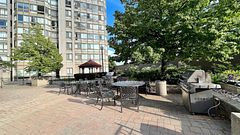 3233 Eglinton Avenue E 1406, Toronto, ON M1J 3N6