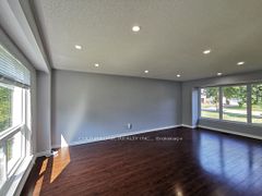 18 Westwater Drive, Toronto, ON M1W 2G3