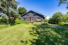 2216 Highway 2, Clarington, ON L1C 6C3