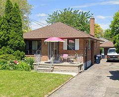 4 Randane Drive Bsmt, Toronto, ON M1R 4L2