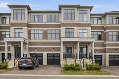 775 Chinook Path, Oshawa, ON L1H 0A7
