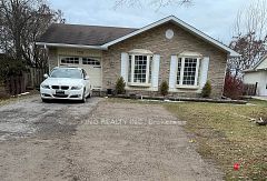 728 DOWN Crescent BSMT, Oshawa, ON L1H 7Y1