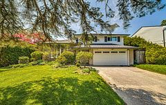 988 Oshawa Boulevard N, Oshawa, ON L1G 5V8