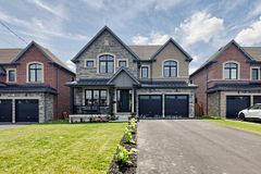 4029 Ellesmere Road, Toronto, ON M1C 1J3