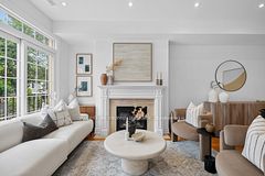 722F Kingston Road, Toronto, ON M4E 1R7