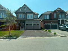 32 Ray Richards Street, Clarington, ON L1C 0S9