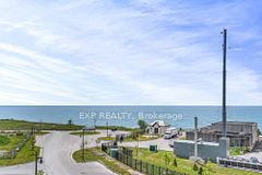 50 Lakebreeze Drive 415, Clarington, ON L1B 0V9