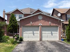 560 Steeple Hill, Pickering, ON L1V 5Z3