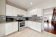 41 Madelaine Avenue, Toronto, ON M1L 2X6