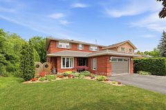 293 Blue Heron Drive, Oshawa, ON L1G 6X7