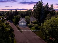 630 Brookside Drive, Oshawa, ON L1G 4H1