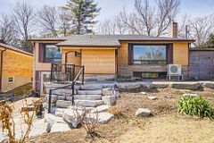 326 Jaybell Grove, Toronto, ON M1C 2X5