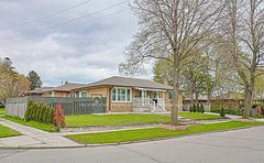 3 Mozart Avenue, Toronto, ON M1K 2V8