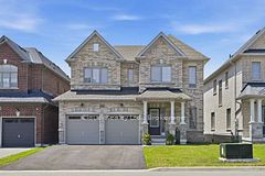 1944 Don White Court, Oshawa, ON L1K 0R3
