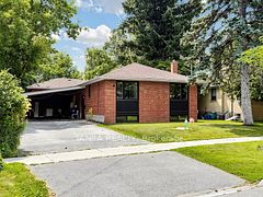 8 Applefield Drive, Toronto, ON M1P 3X9
