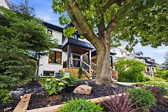 28 RICHARD Avenue, Toronto, ON M4L 1W9