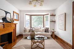 40 Kings Park Boulevard, Toronto, ON M4J 2B8
