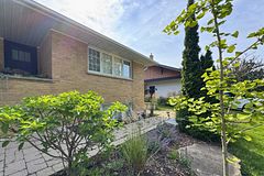 679 Oshawa Boulevard N Basement, Oshawa, ON L1G 5V1