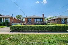 70 Wexford Boulevard Bsmt, Toronto, ON M1R 1L3