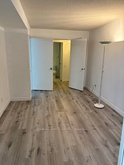 2466 Eglinton Avenue E 202, Toronto, ON M1K 5J8