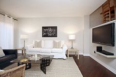 50 Battenberg Avenue 12, Toronto, ON M4L 1J8
