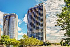 151 Village Green Square 1706, Toronto, ON M1S 0K5