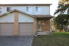 175 Alexmuir Boulevard 50, Toronto, ON M1V 1R8
