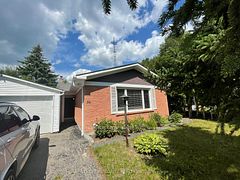 56 Stanbridge Court, Toronto, ON M1B 2S5