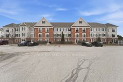 106 Aspen Springs Drive 109, Clarington, ON L1C 5N3
