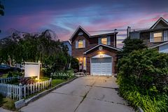 759 Cobblers Court, Pickering, ON L1V 3S2
