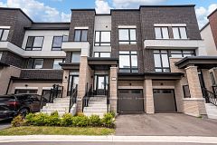 725 Heathrow Path, Oshawa, ON L1Y 0Y7