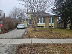 31 Benfrisco Crescent Bsmnt, Toronto, ON M1H 1N2
